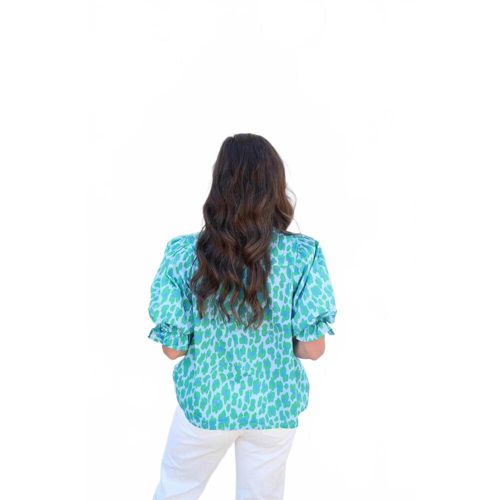 NEW ENTRO luca leopard blouse in green - Picture 10 of 10